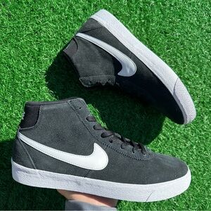 Nike Sb Bruin Hi Black / White